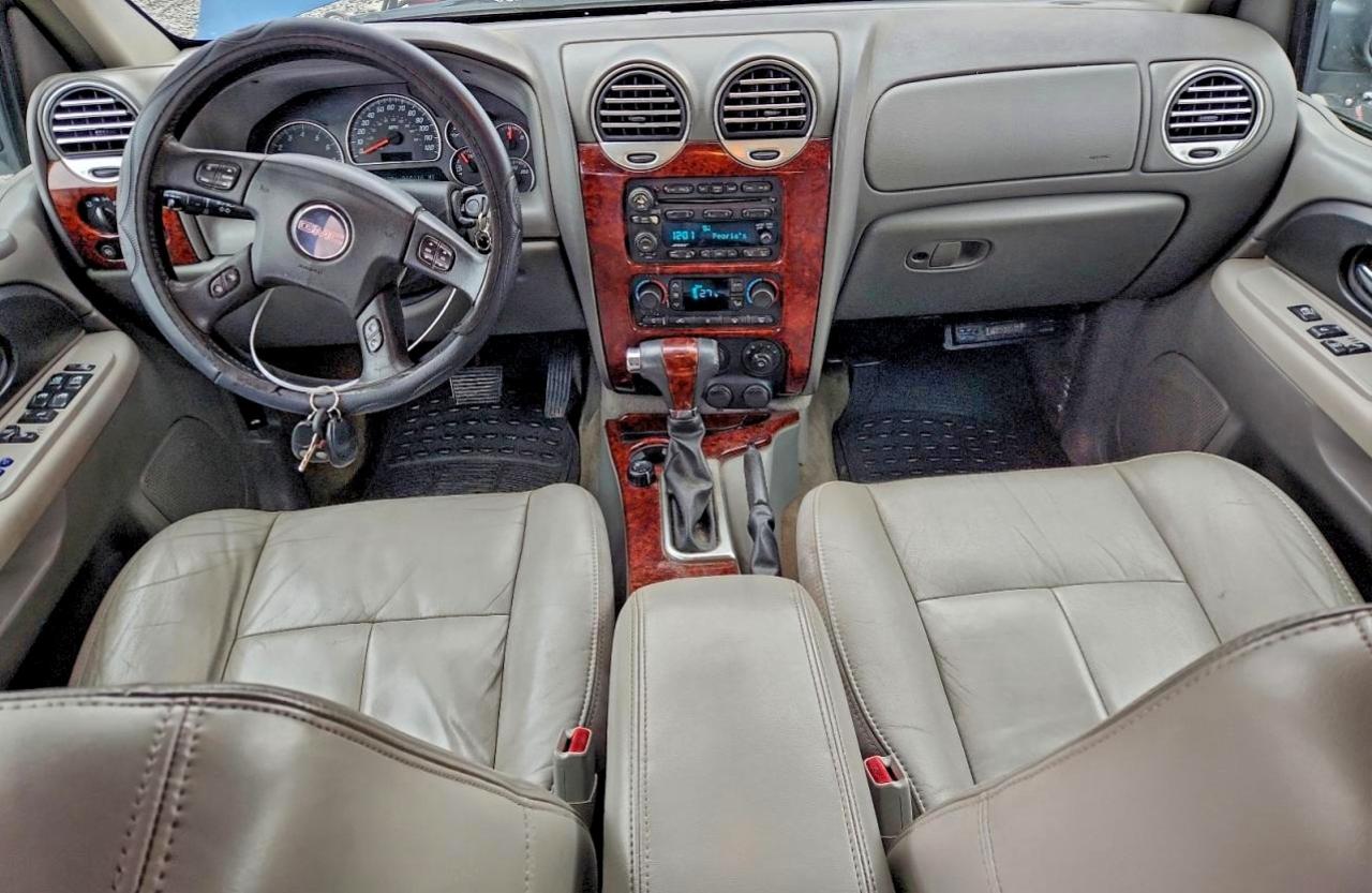 2005 GMC ENVOY XL photo 8