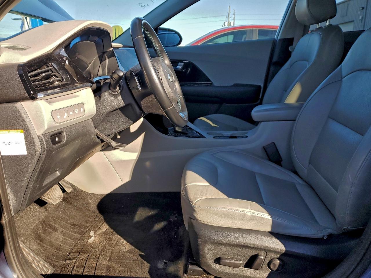 2021 KIA NIRO TOURING photo 7