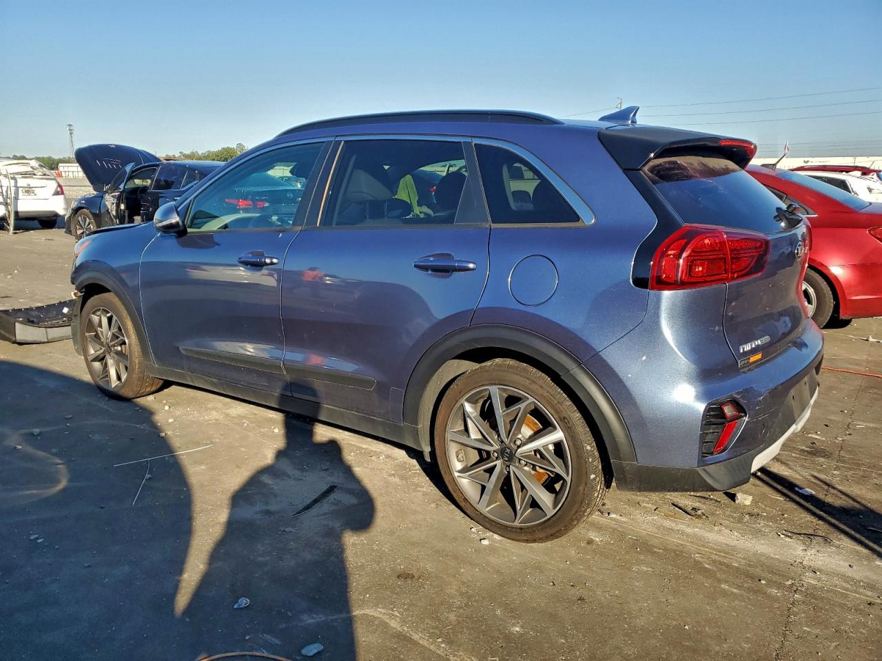 2021 KIA NIRO TOURING photo 2
