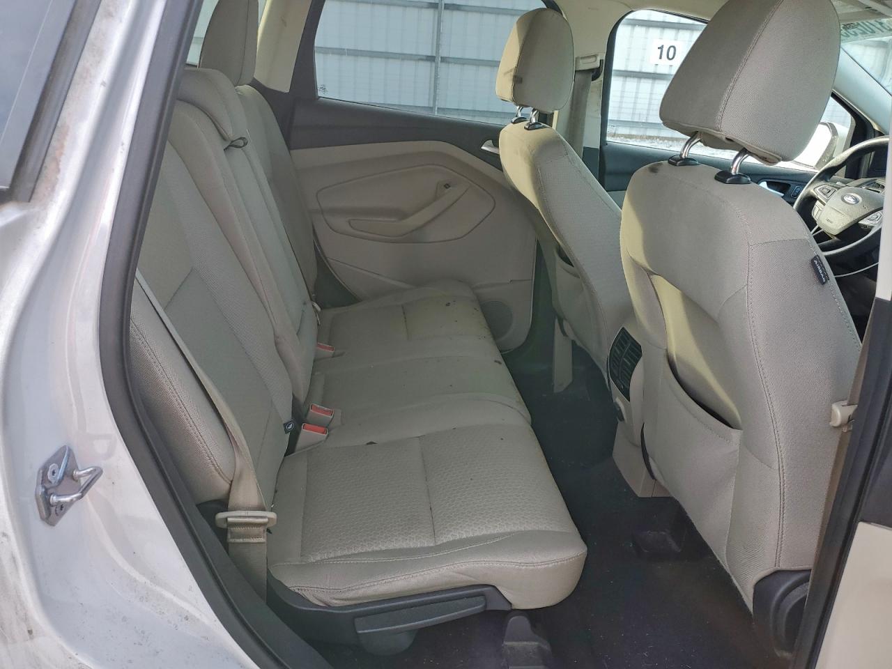 2017 FORD ESCAPE SE photo 11