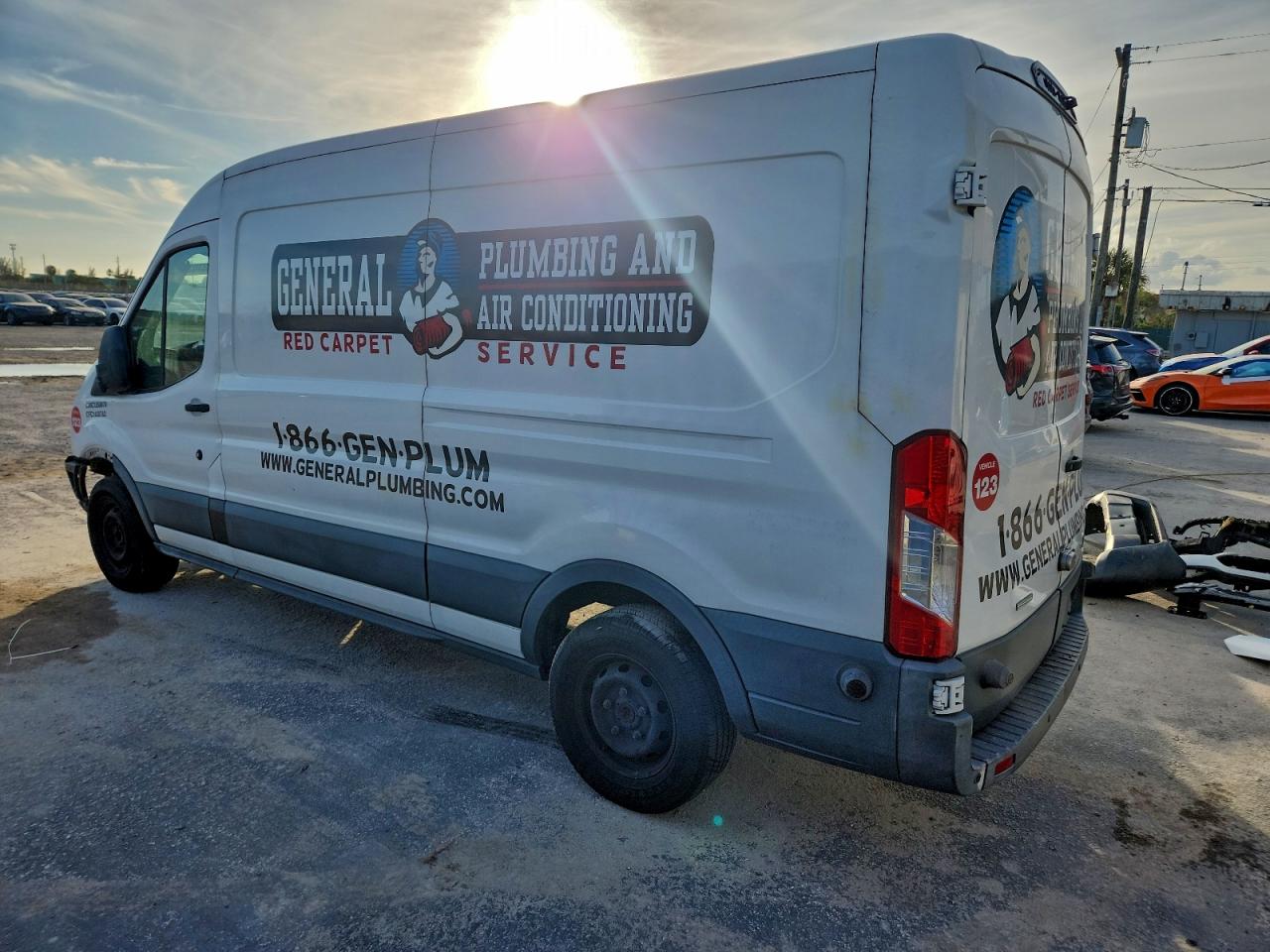 2018 FORD TRANSIT T-150 photo 2