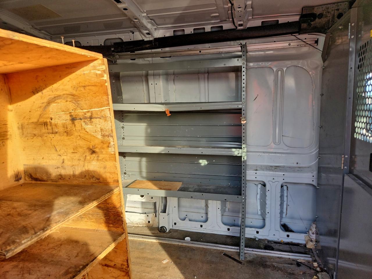 2018 FORD TRANSIT T-150 photo 11