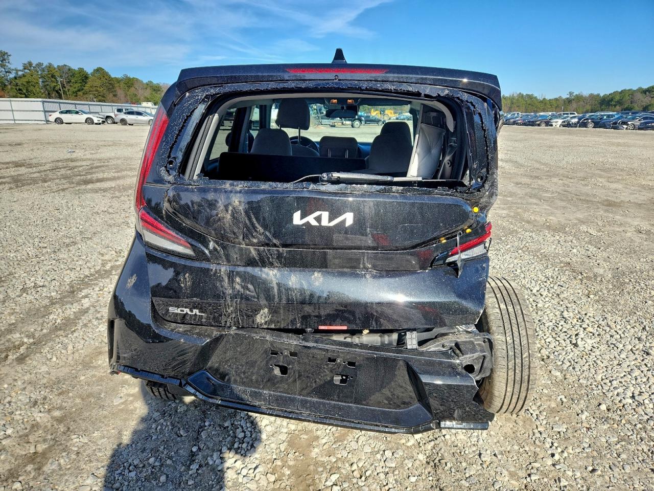 2025 KIA SOUL LX photo 6