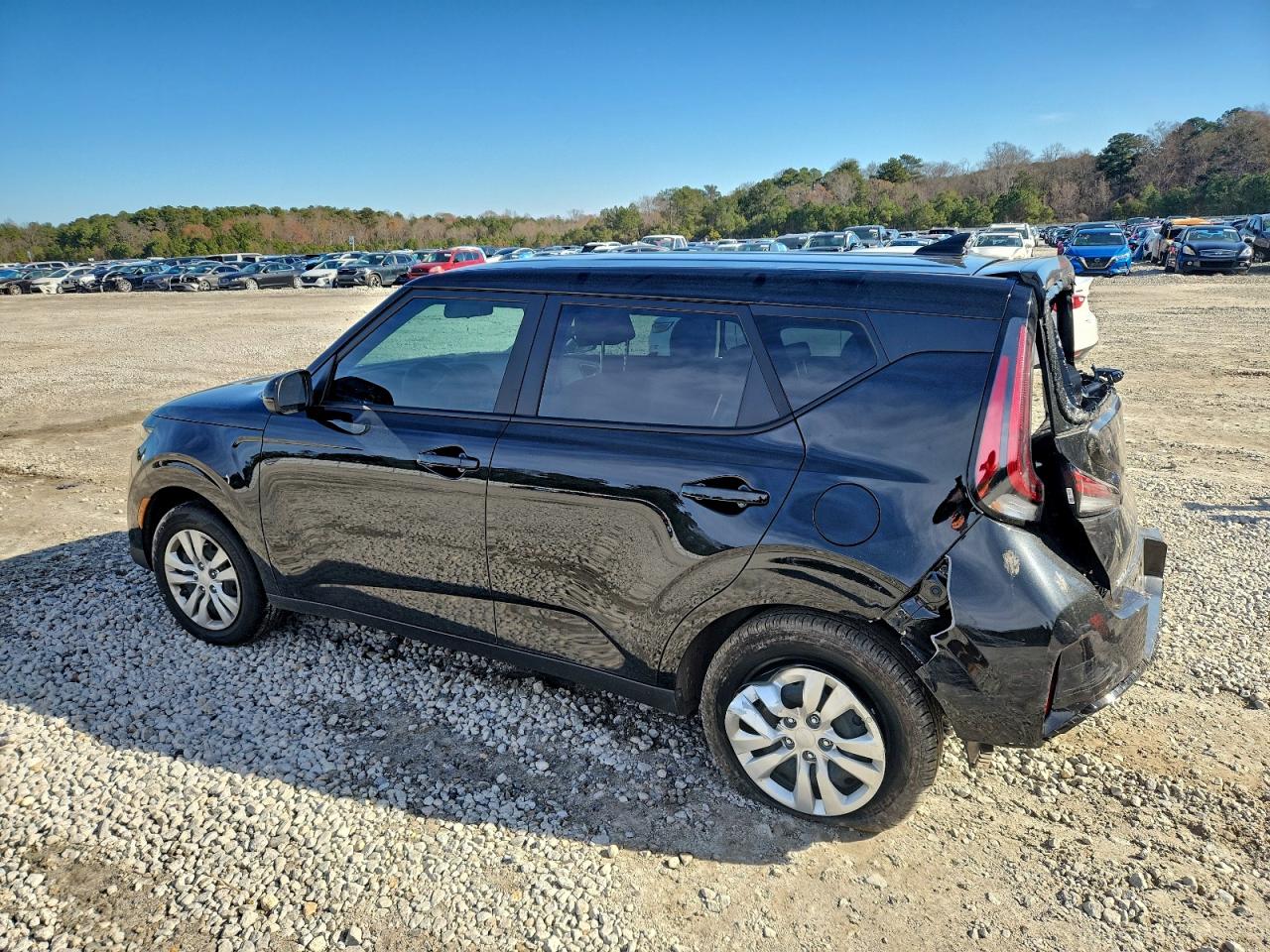 2025 KIA SOUL LX photo 2