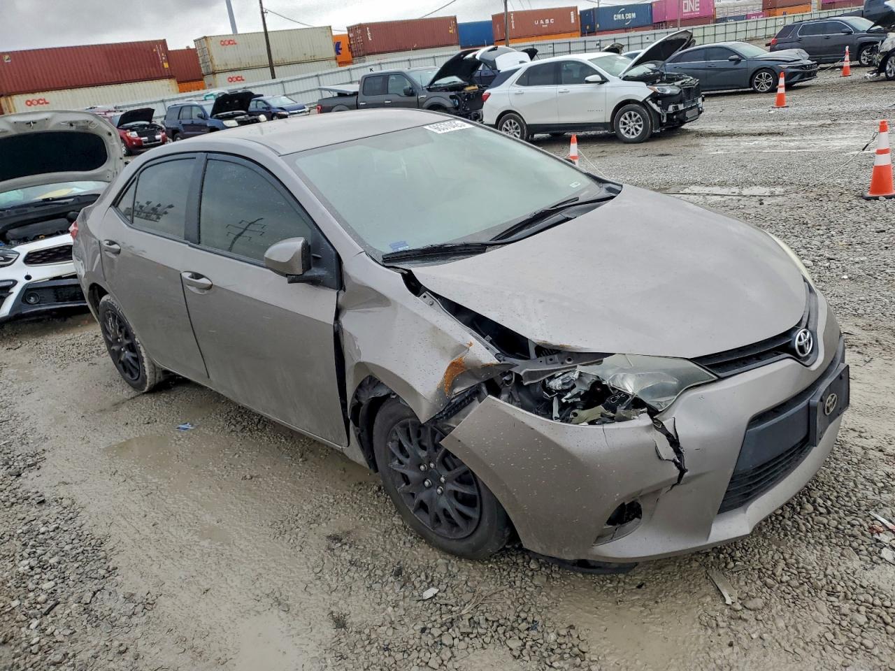 2014 TOYOTA COROLLA L photo 4