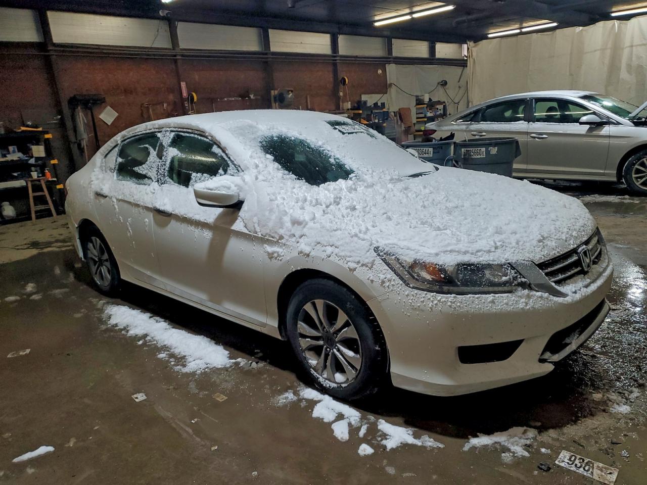 2014 HONDA ACCORD LX photo 4