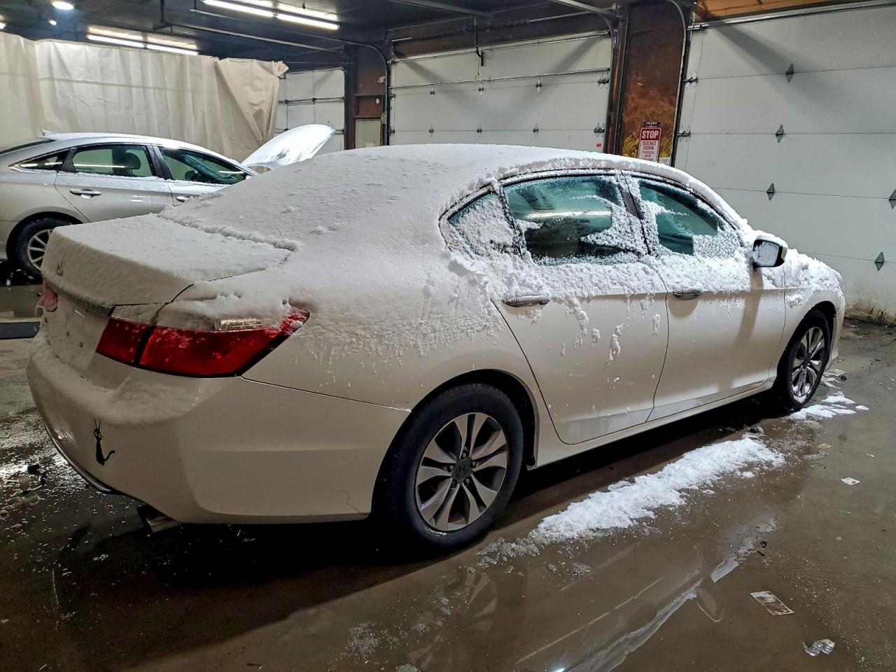 2014 HONDA ACCORD LX photo 3