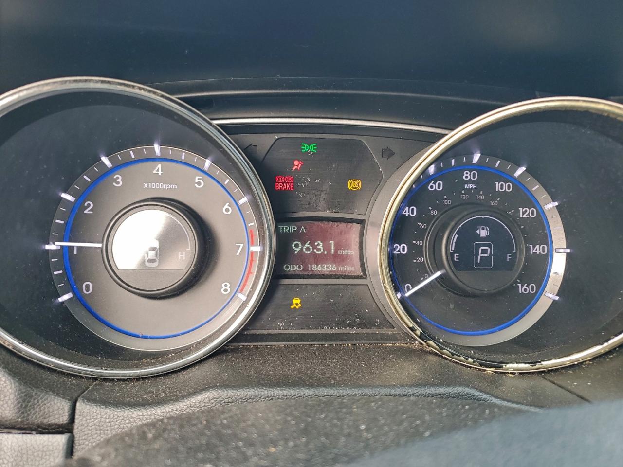 2013 HYUNDAI SONATA GLS photo 9