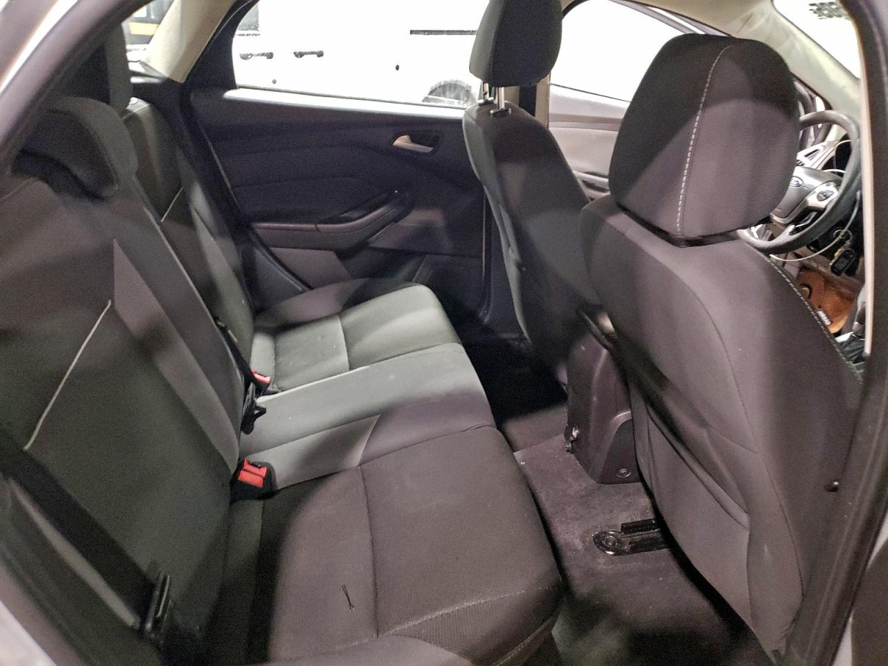 2013 FORD FOCUS SE photo 10
