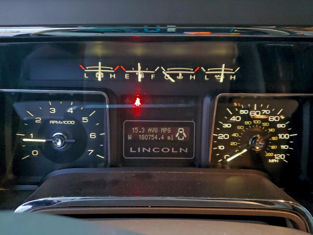 2013 LINCOLN NAVIGATOR photo 9
