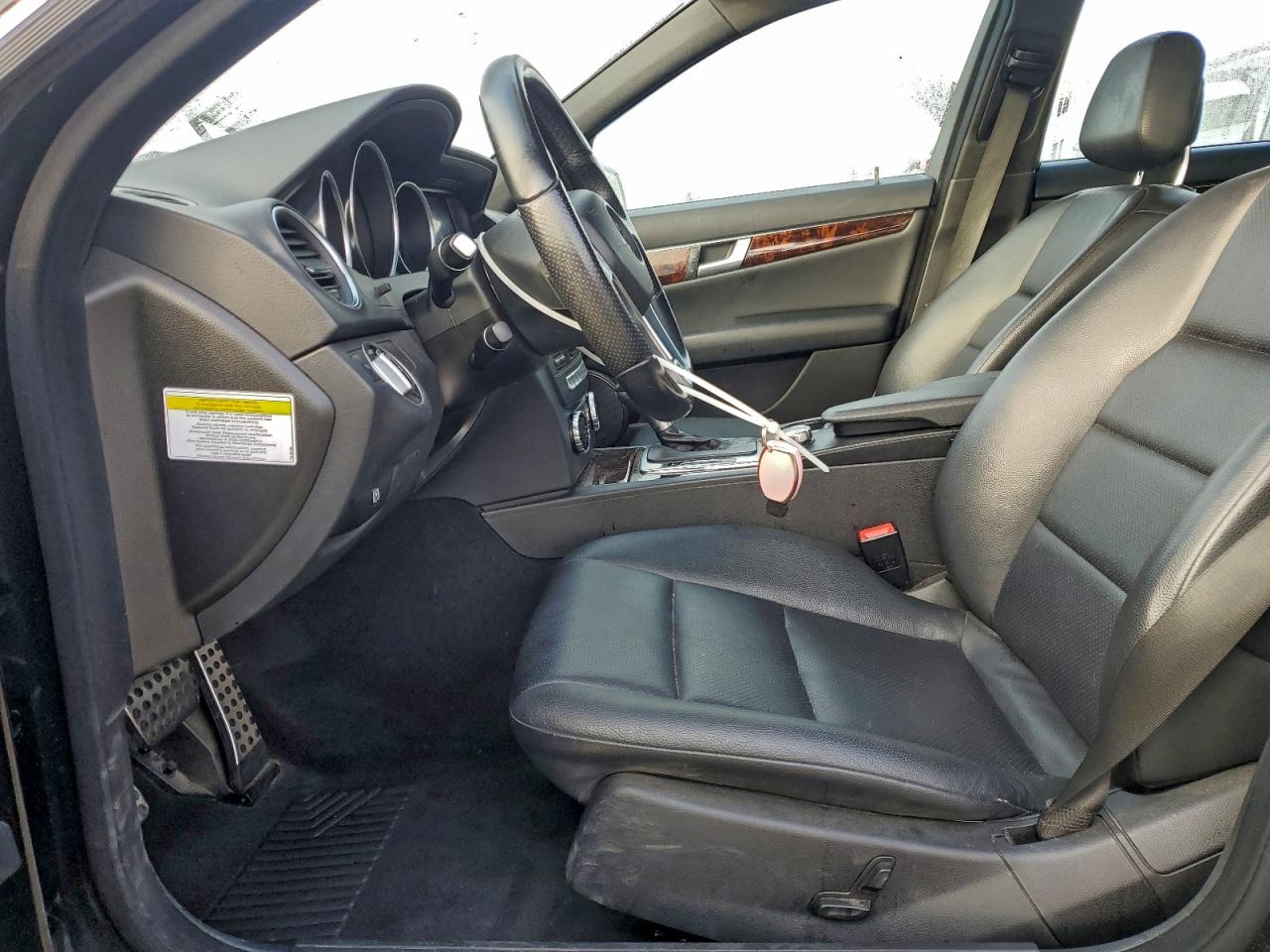 2014 MERCEDES-BENZ C 250 photo 7
