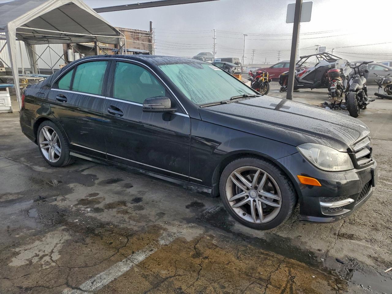 2014 MERCEDES-BENZ C 250 photo 4