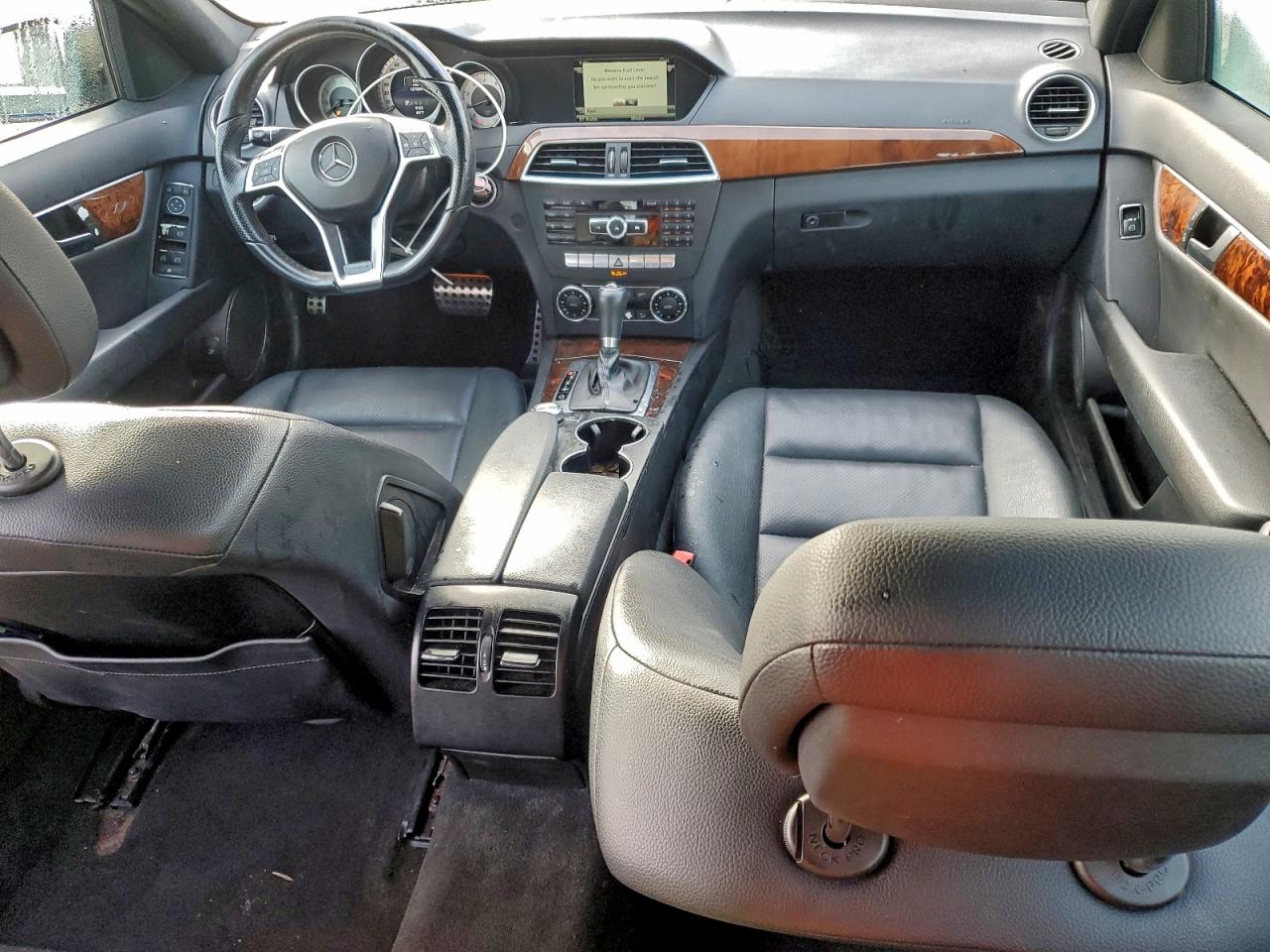 2014 MERCEDES-BENZ C 250 photo 8