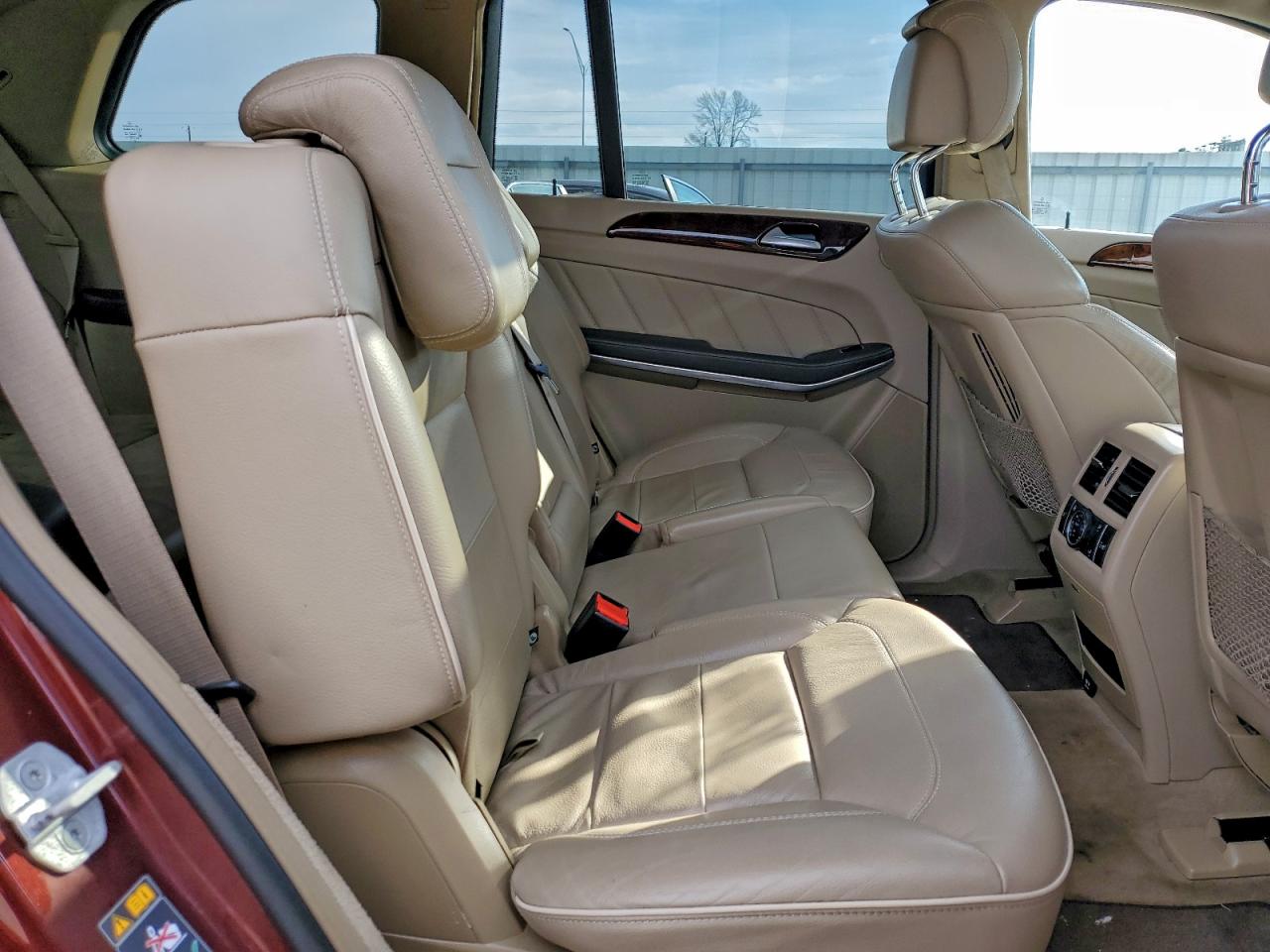 2014 MERCEDES-BENZ GL 450 4MATIC photo 11