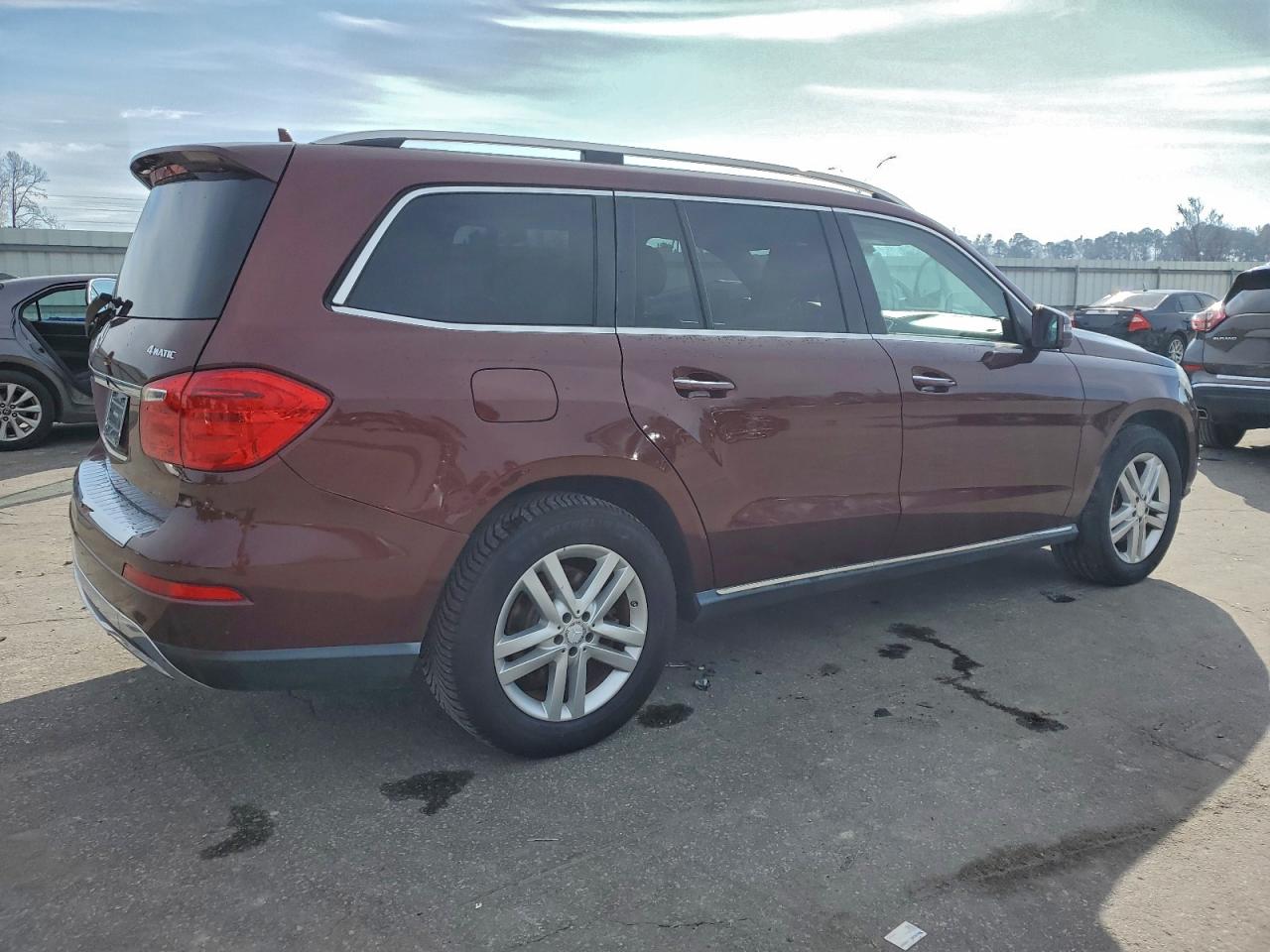 2014 MERCEDES-BENZ GL 450 4MATIC photo 3