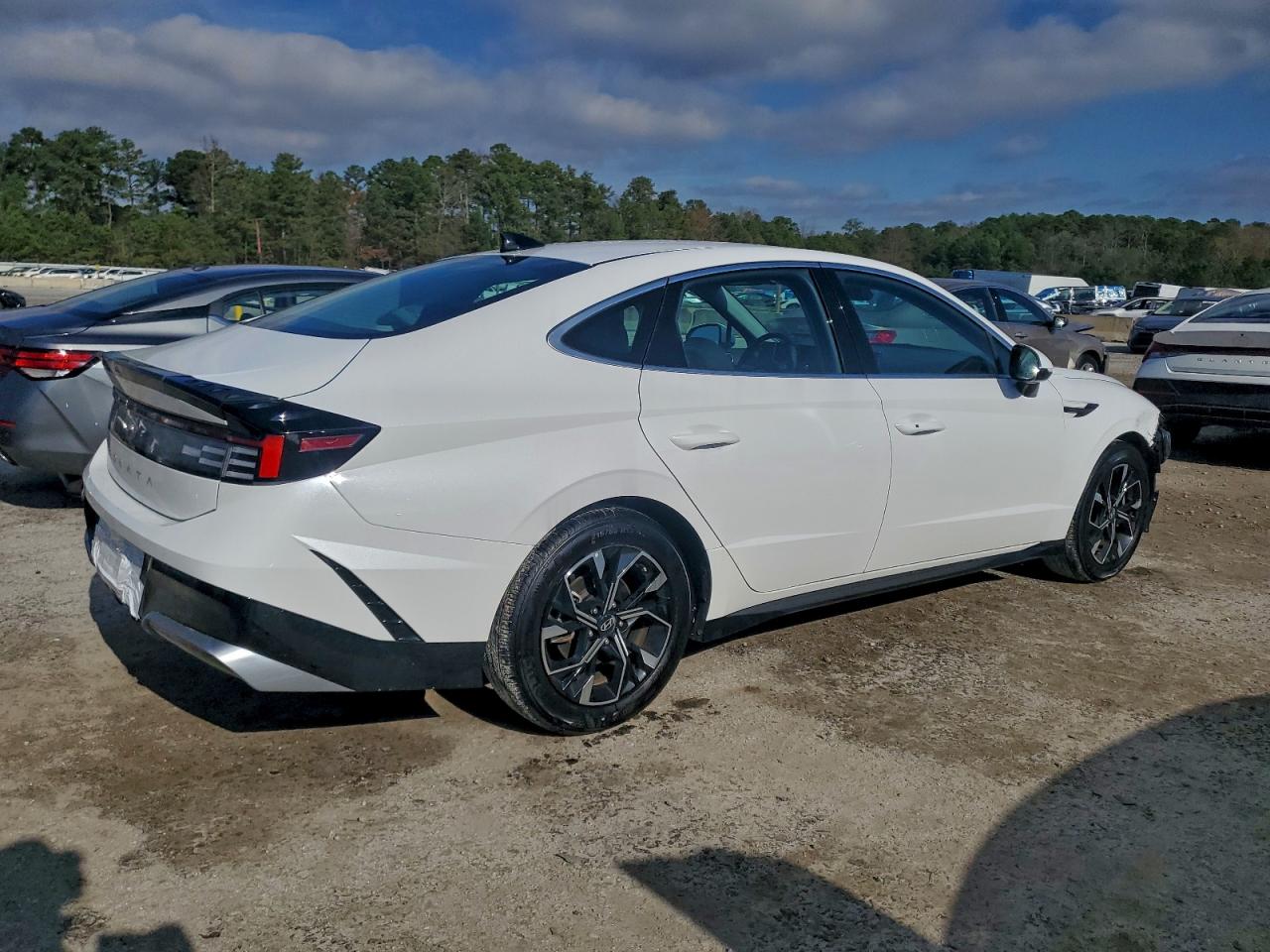 2025 HYUNDAI SONATA SEL photo 7