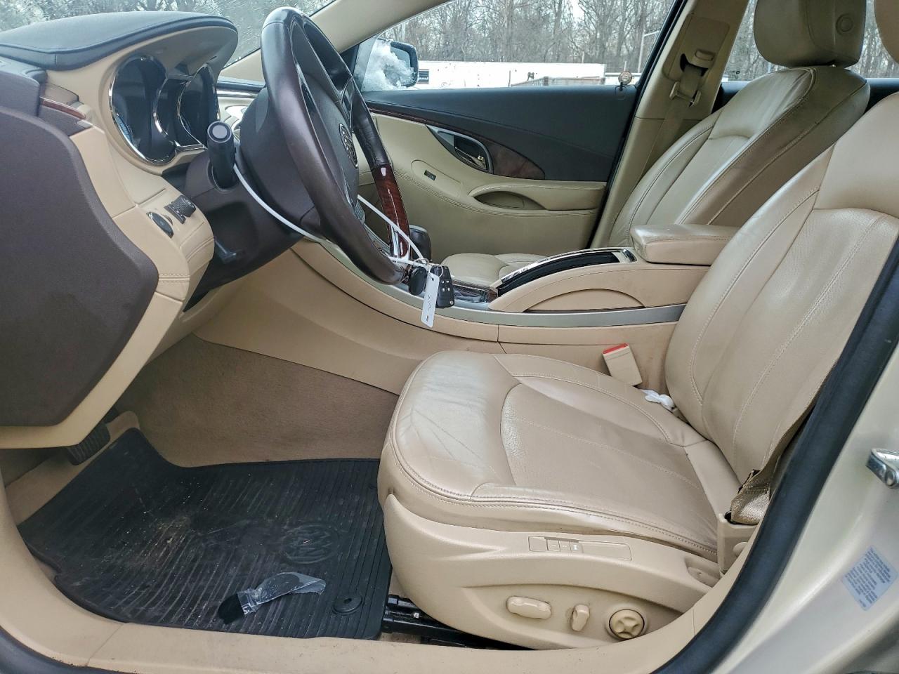 2011 BUICK LACROSSE CXS photo 7