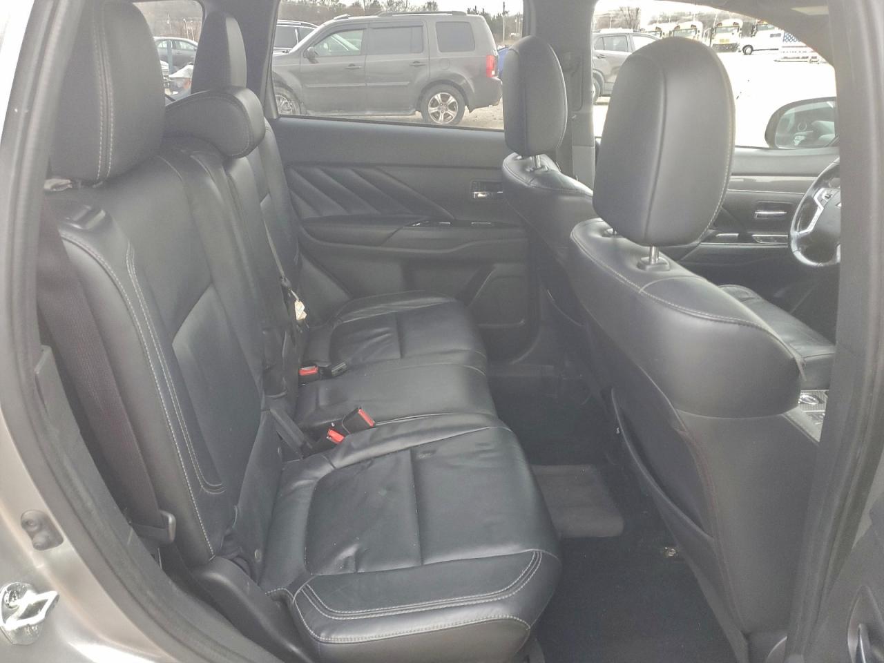 2019 MITSUBISHI OUTLANDER SEL photo 21