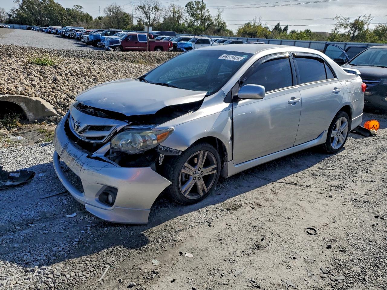 2013 TOYOTA COROLLA