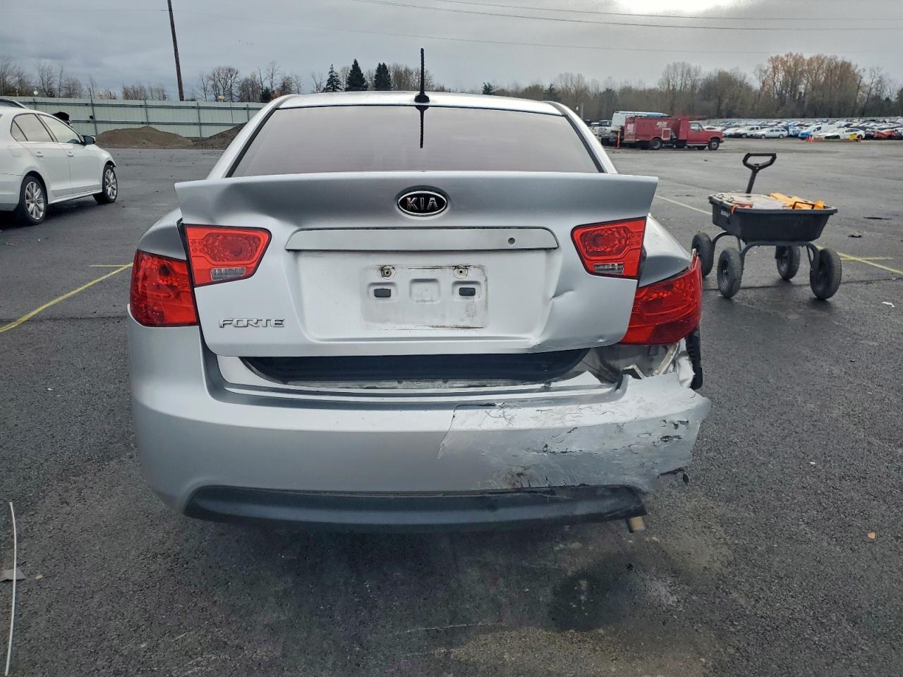 2012 KIA FORTE LX photo 11