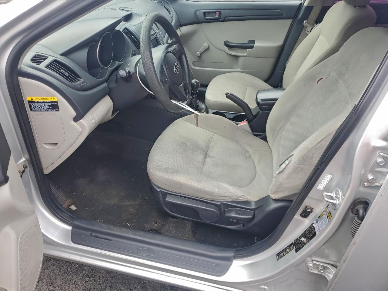 2012 KIA FORTE LX photo 13