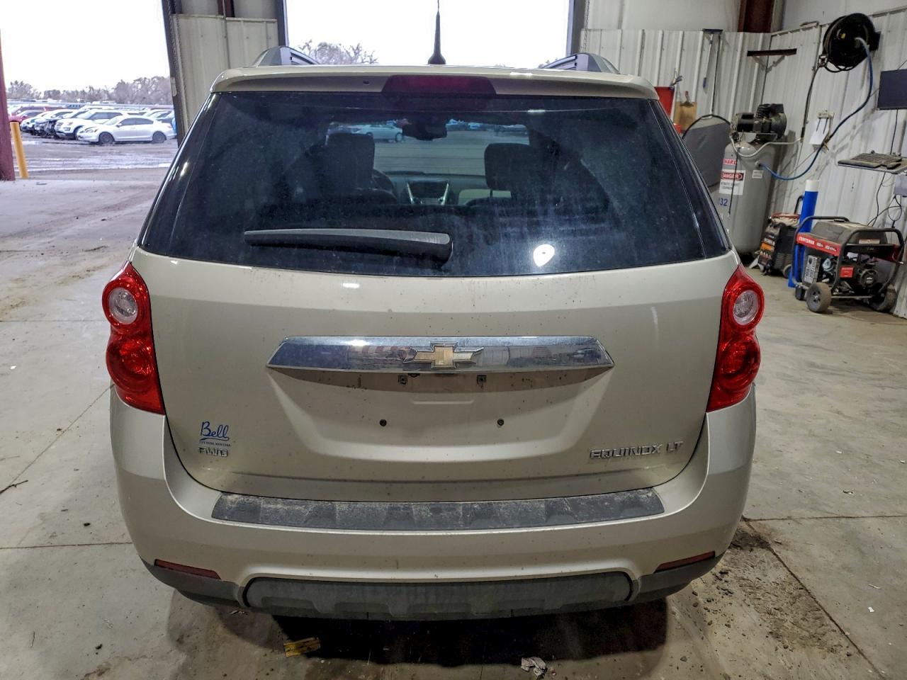 2013 CHEVROLET EQUINOX LT photo 6