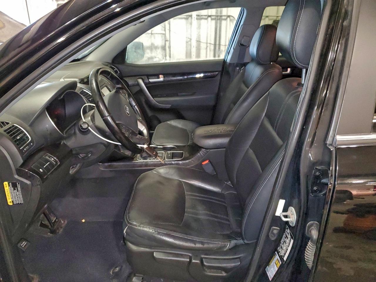2015 KIA SORENTO LX photo 7