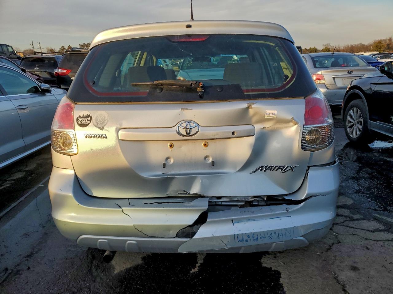 2006 TOYOTA COROLLA MATRIX XR photo 6