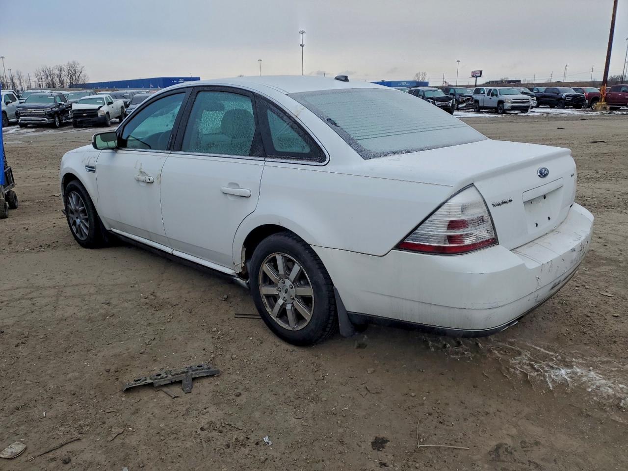 2008 FORD TAURUS SEL photo 2