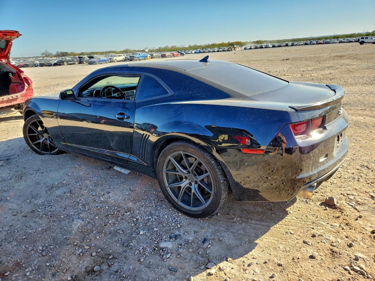 2013 CHEVROLET CAMARO SS photo 2