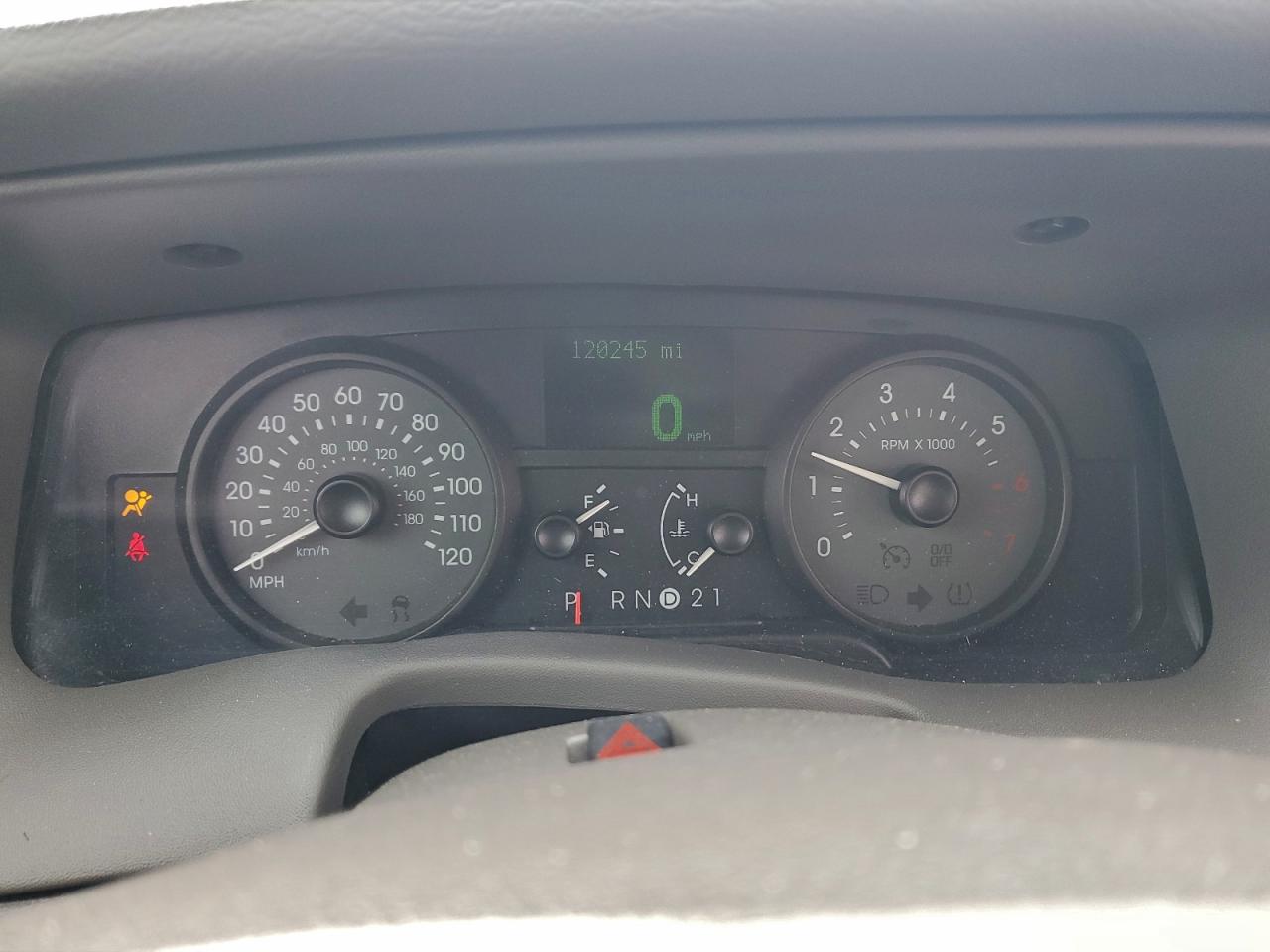 2009 MERCURY GRAND MARQUIS LS photo 9