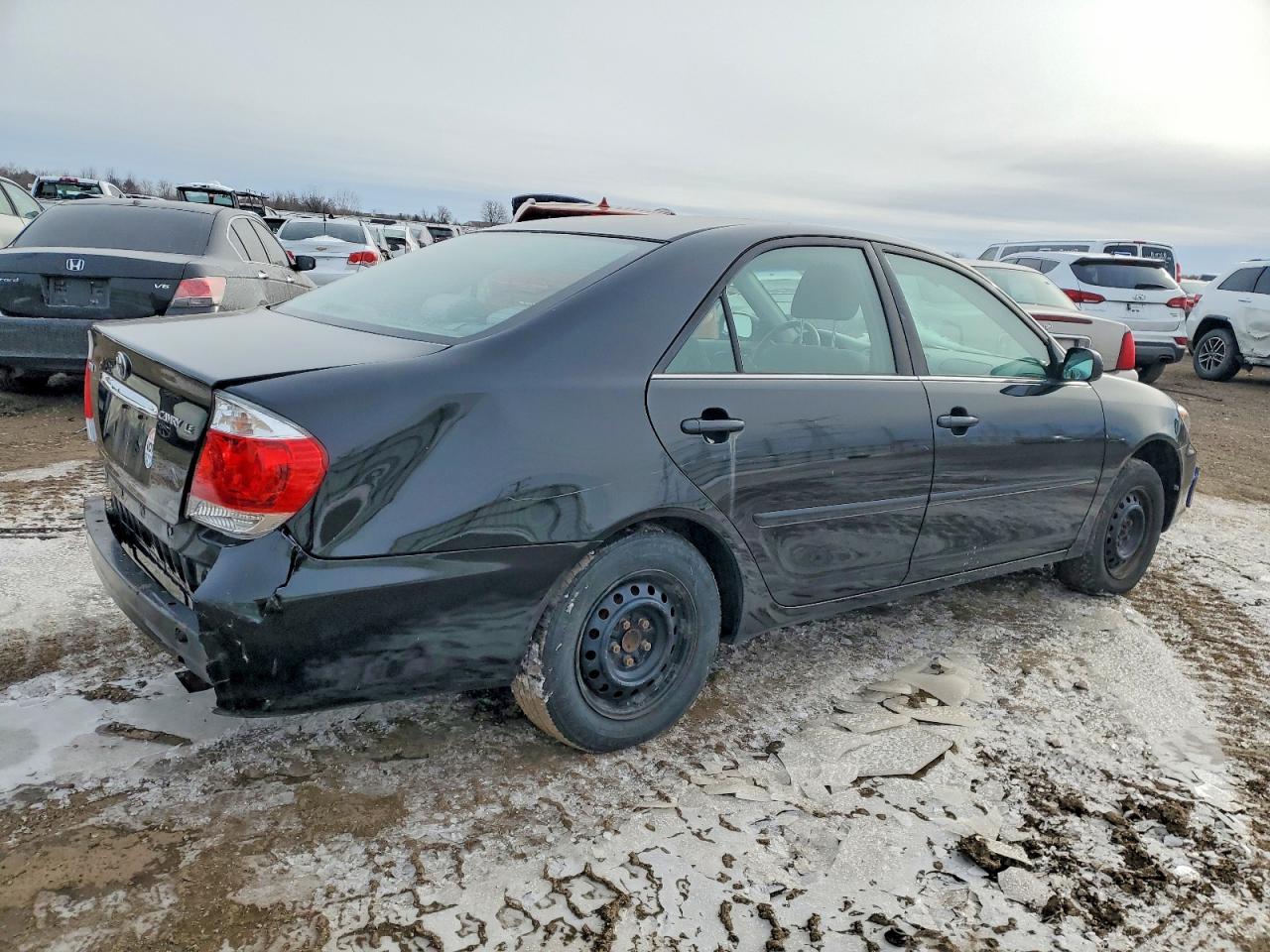 2006 TOYOTA CAMRY LE photo 5