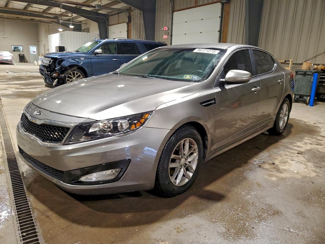 2012 KIA OPTIMA LX — SIDE damage — photo 1
