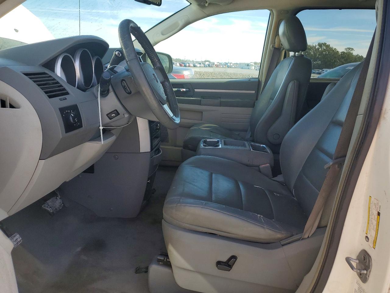 2008 DODGE GRAND CARAVAN SXT photo 7
