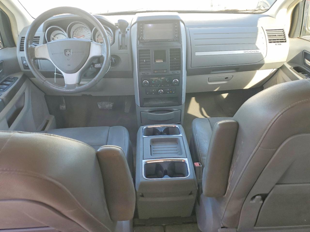 2008 DODGE GRAND CARAVAN SXT photo 8