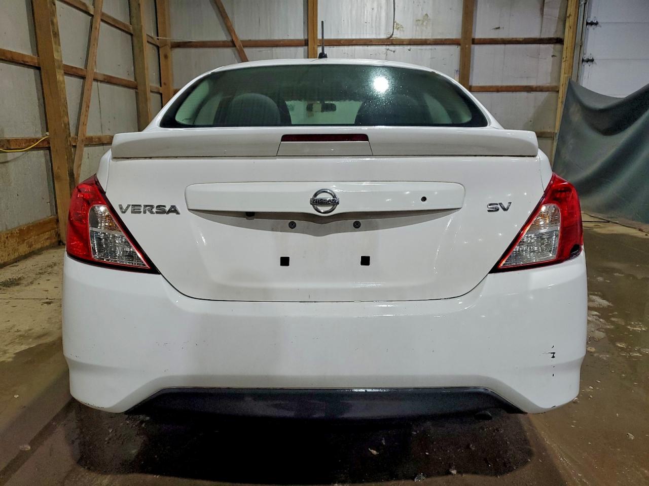 2018 NISSAN VERSA S photo 6