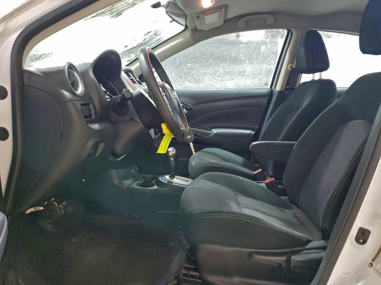 2018 NISSAN VERSA S photo 7