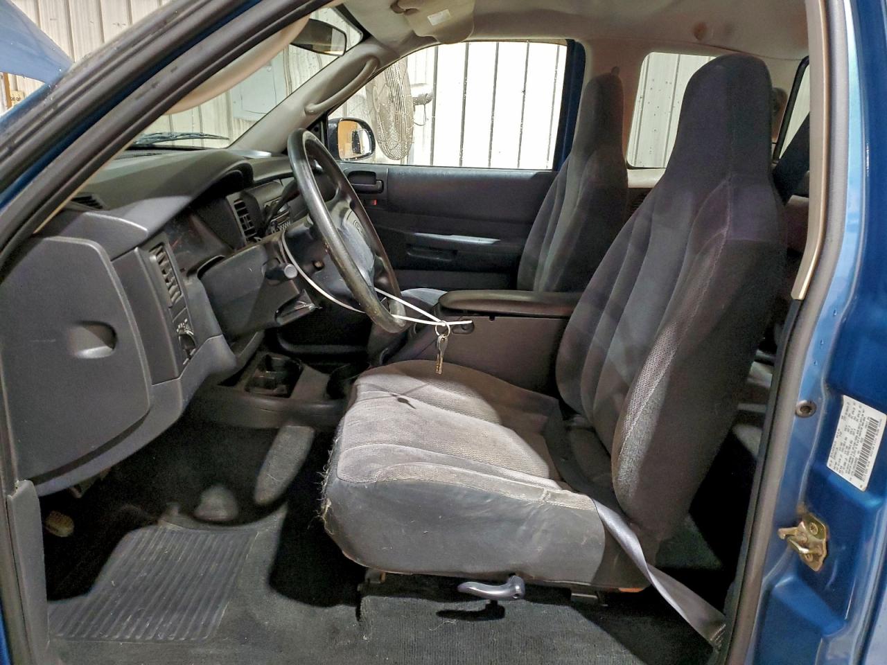 2003 DODGE DAKOTA SXT photo 7