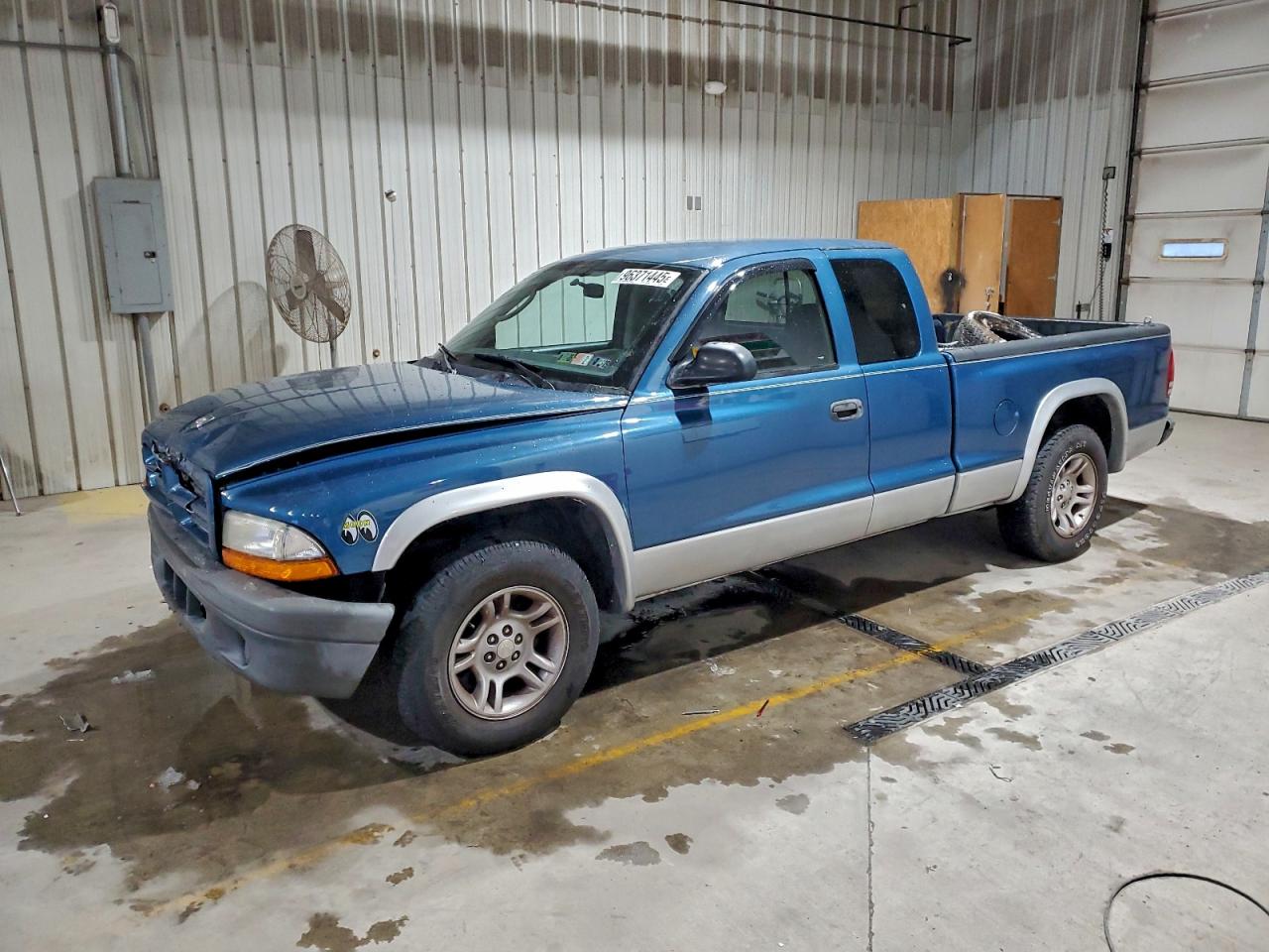 2003 DODGE DAKOTA