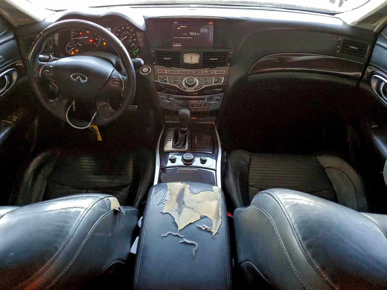 2011 INFINITI M37 photo 8