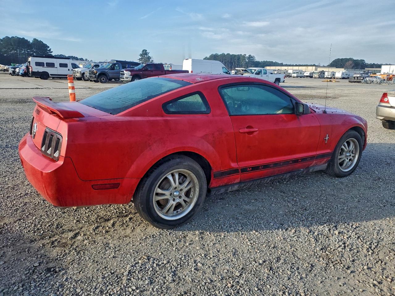 2006 FORD MUSTANG photo 3