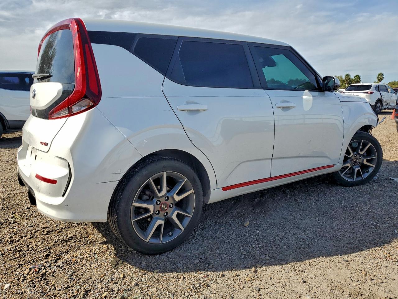 2020 KIA SOUL GT LINE photo 3