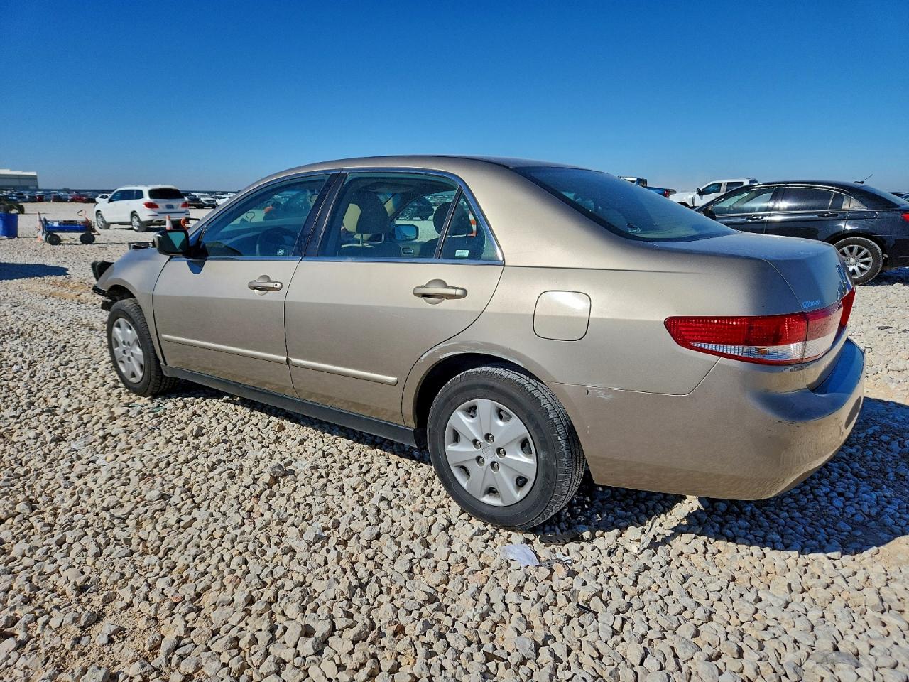 2003 HONDA ACCORD LX photo 3