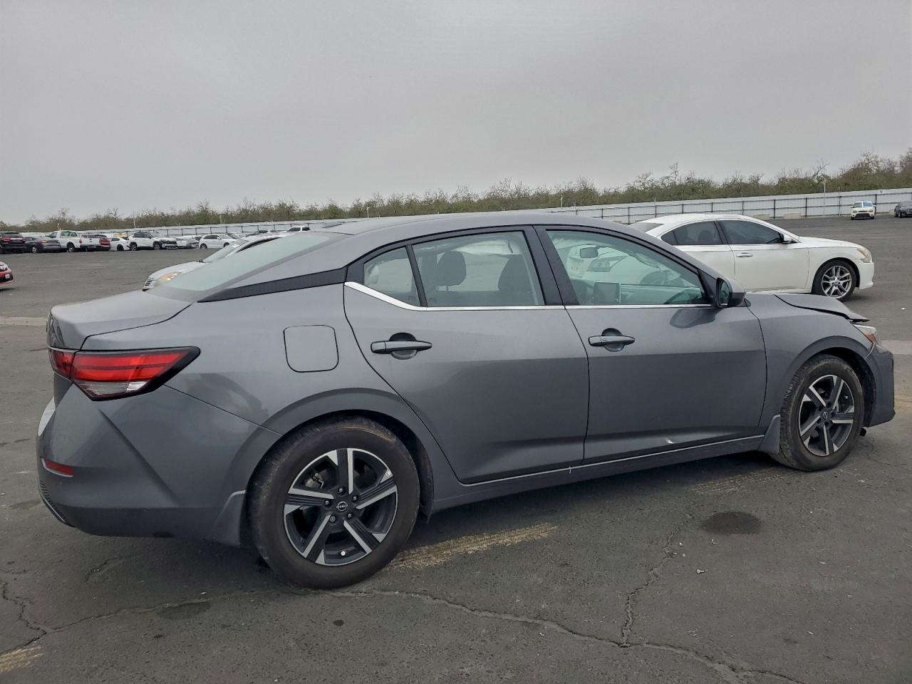 2025 NISSAN SENTRA SV photo 3