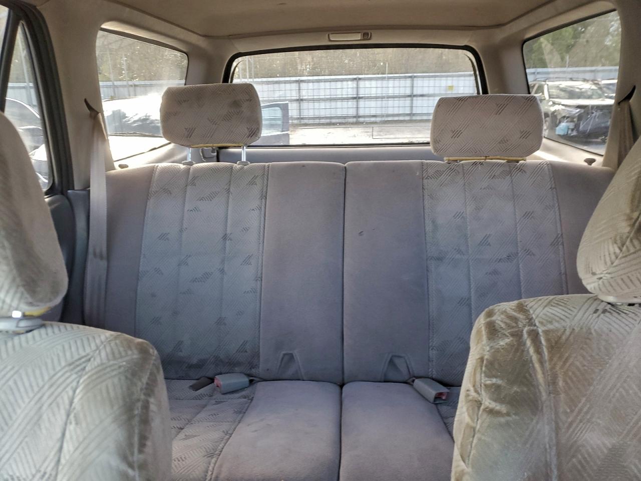 2002 TOYOTA 4RUNNER SR5 photo 19