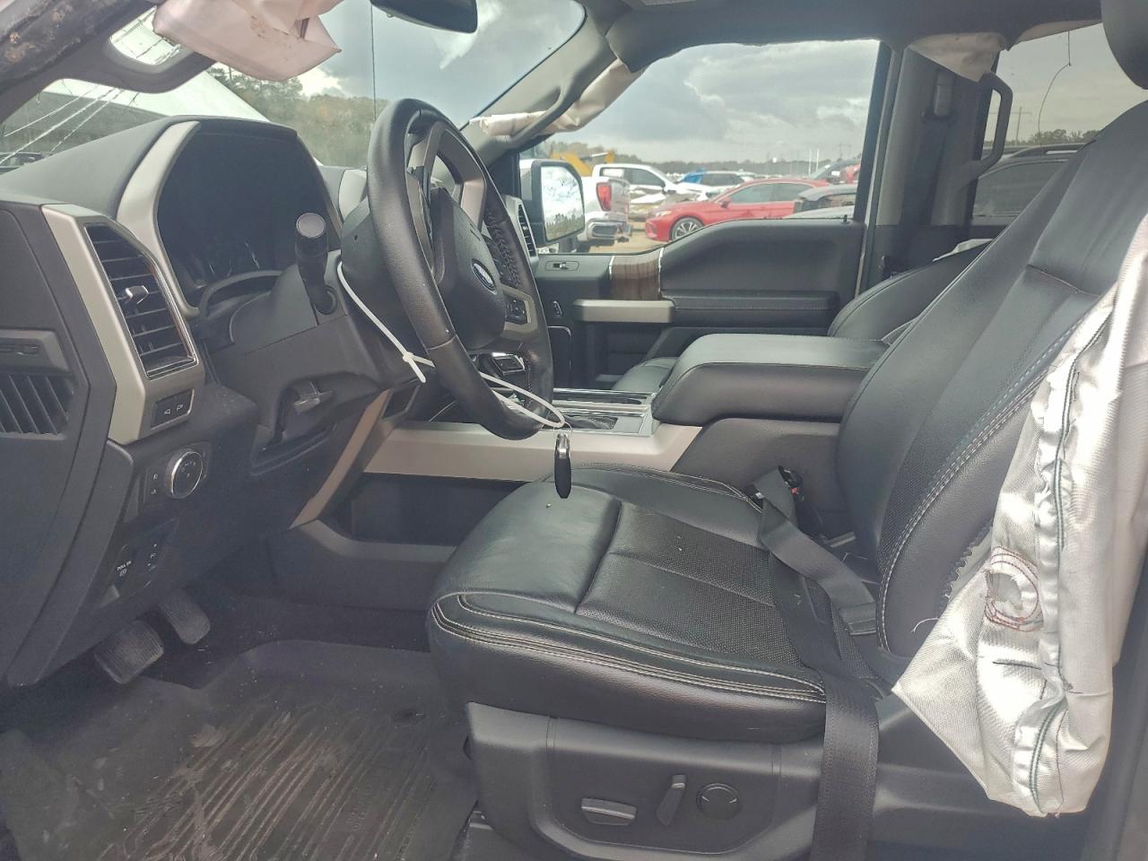 2019 FORD F150 SUPERCREW photo 13