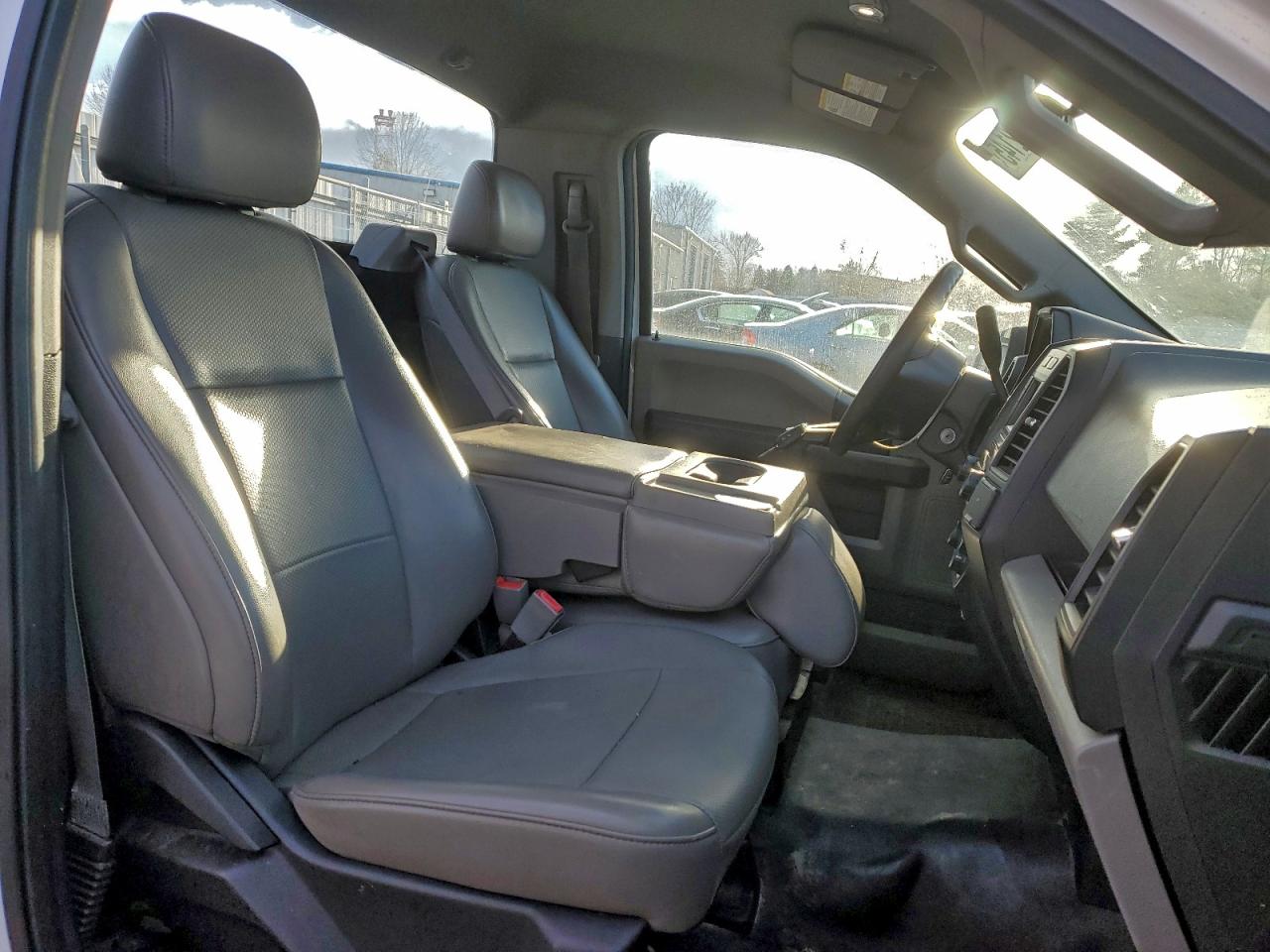 2018 FORD F150 photo 10