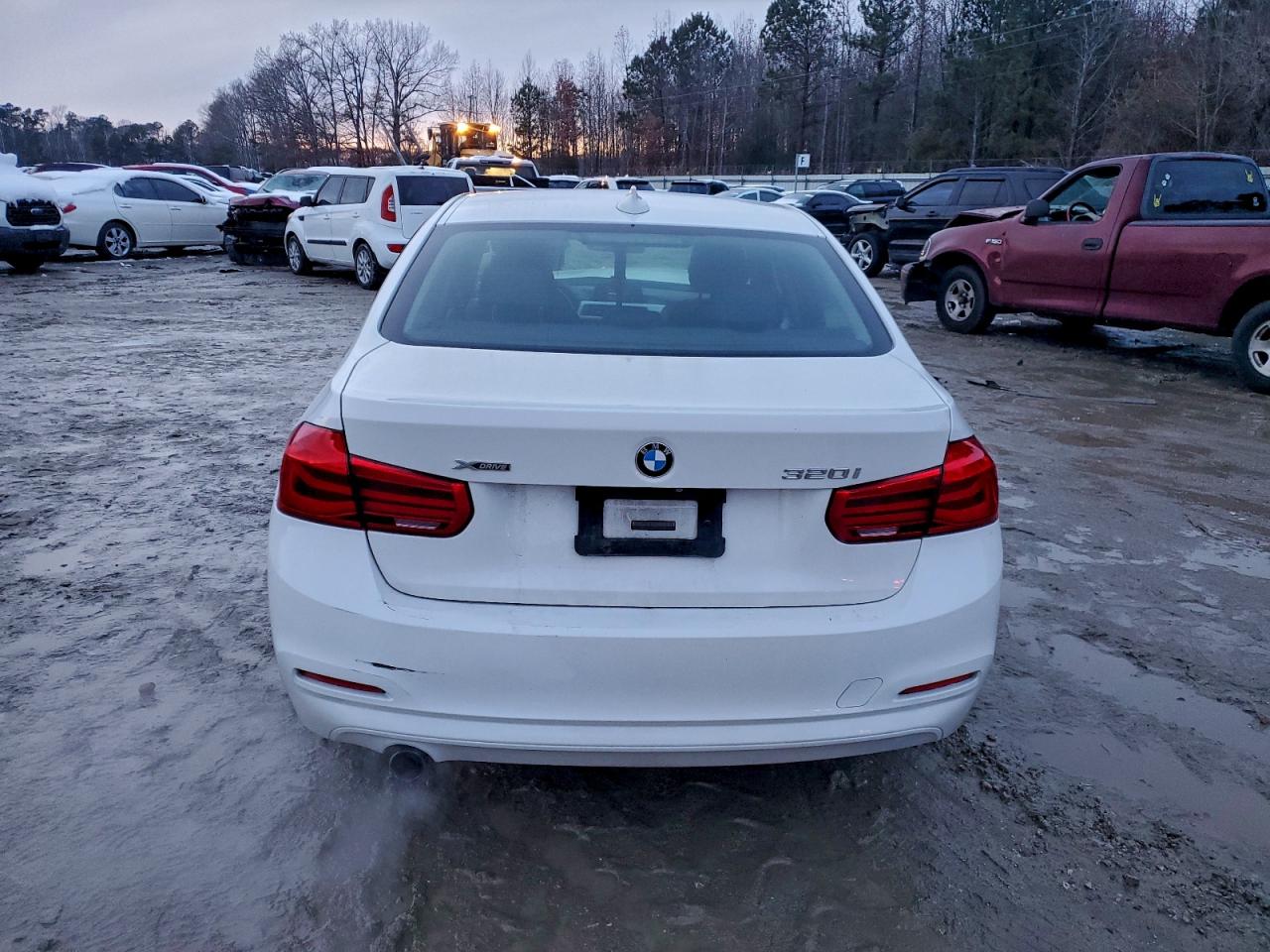 2018 BMW 320 XI photo 16
