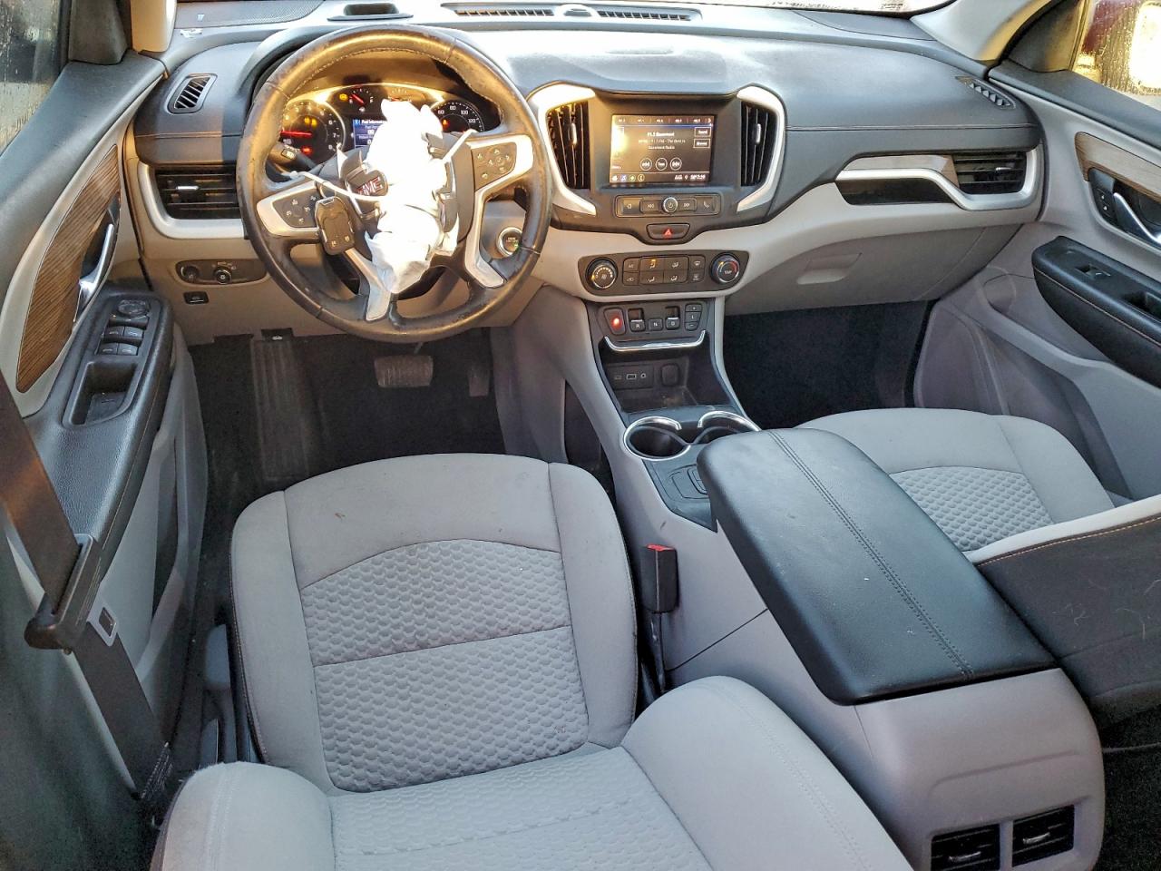 2020 GMC TERRAIN SLE photo 15