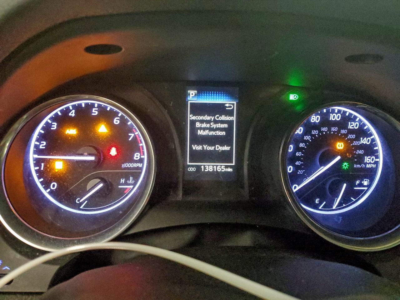 2018 TOYOTA CAMRY L photo 9